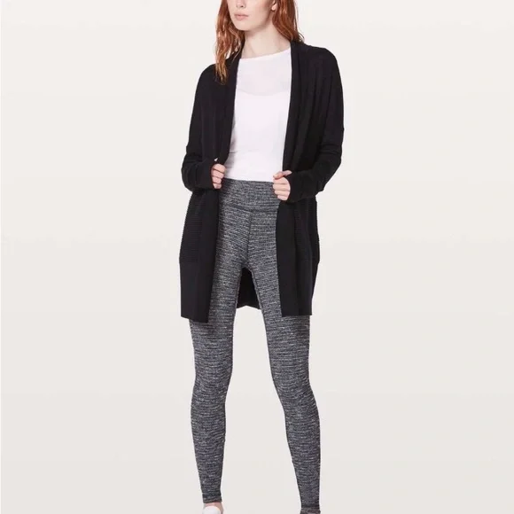 Lululemon Sit In Lotus Wrap II - Picture 3 of 7